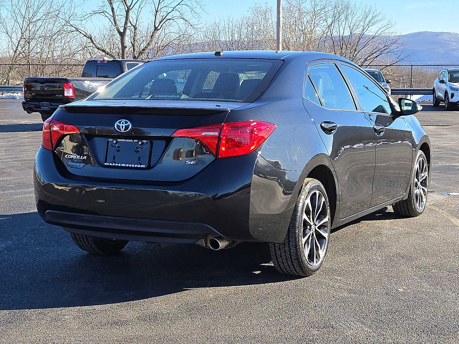Used 2019 Toyota Corolla SE image 6