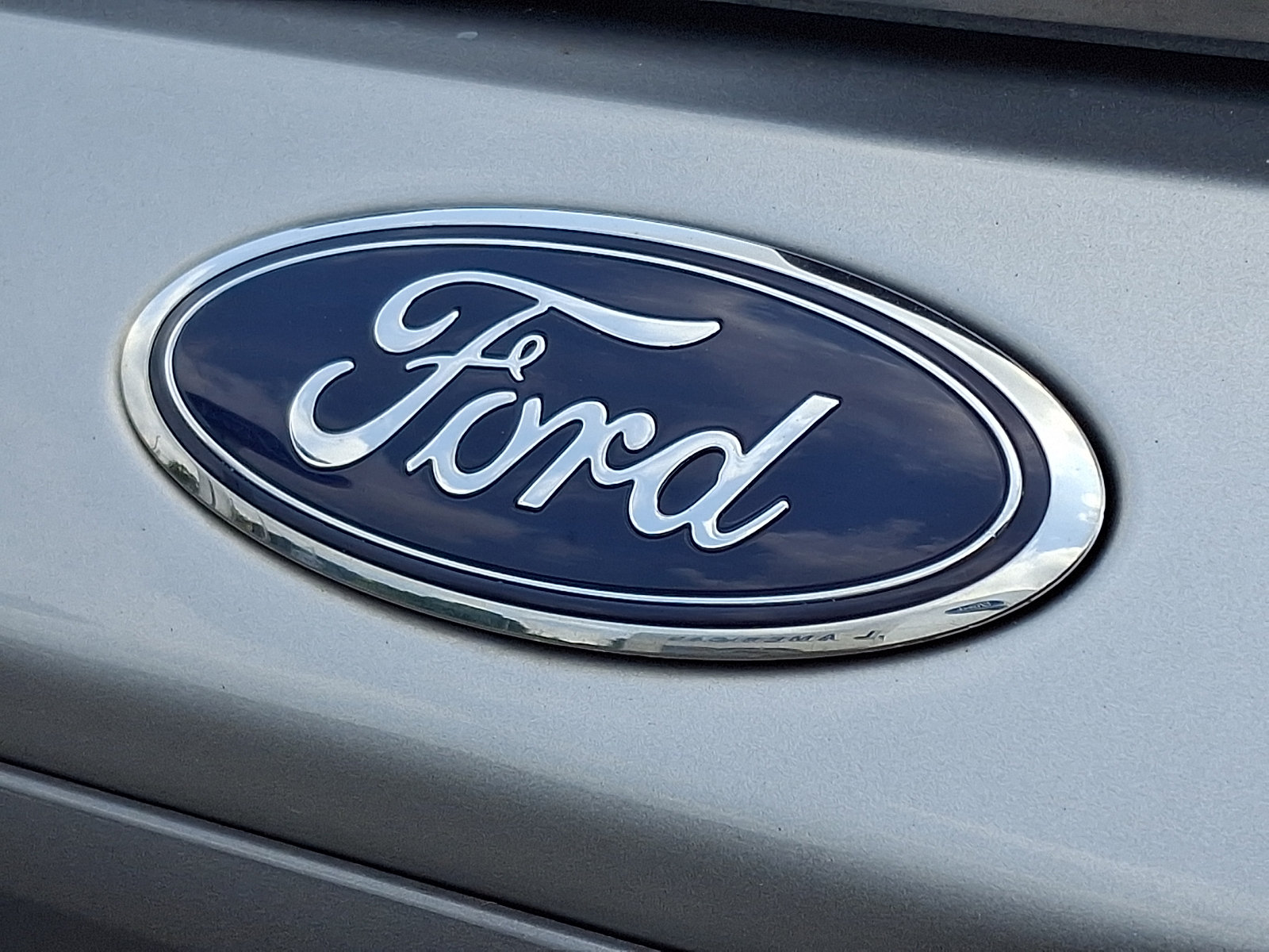 Certified 2023 Ford Explorer XLT w/ Equipment Group 202A AWD/4WD image 31