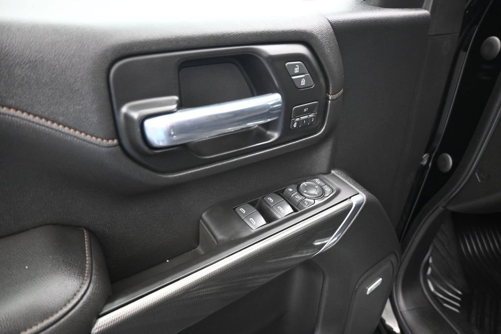 Used 2020 GMC Sierra 2500 AT4 w/ AT4 Preferred Package AWD/4WD image 16