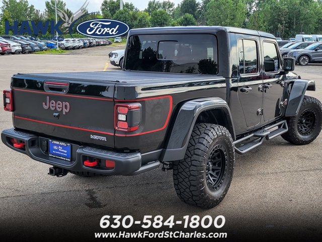 Used 2024 Jeep Gladiator Rubicon w/ Technology Group AWD/4WD image 8