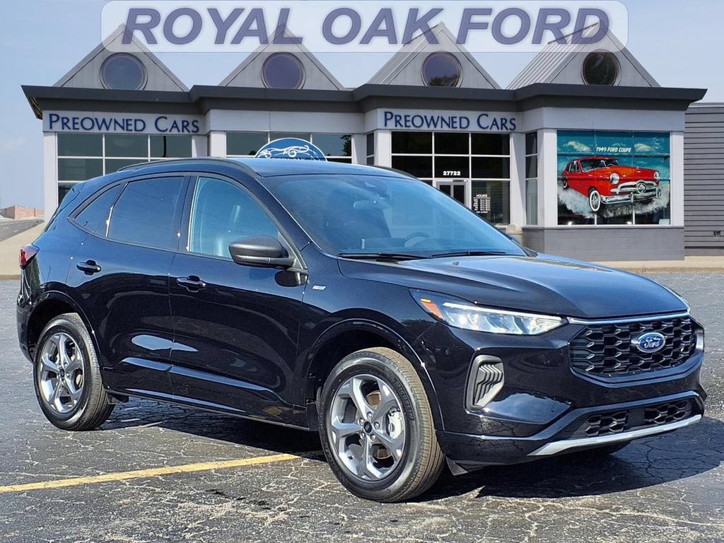 Certified 2024 Ford Escape ST-Line w/ Tech Pack #1