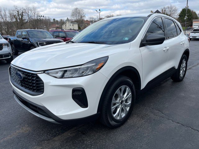 Certified 2023 Ford Escape Active image 5