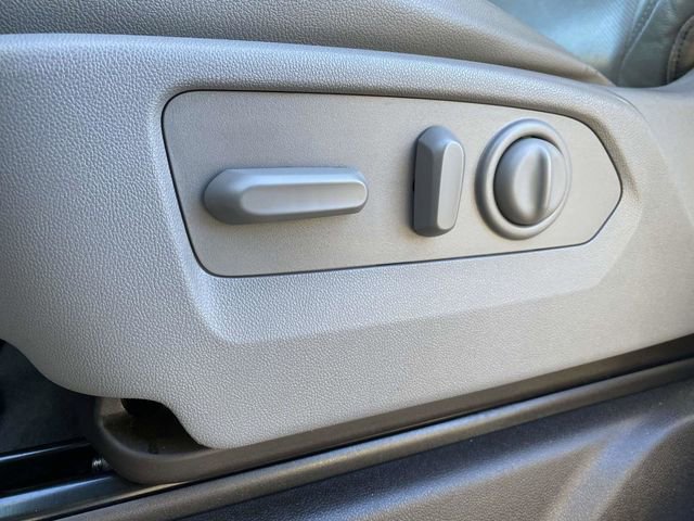 Used 2020 GMC Sierra 1500 SLT w/ SLT Premium Plus Package image 18