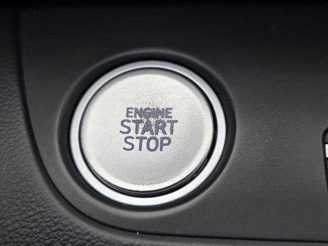 Used 2024 Hyundai Elantra SEL FWD image 24