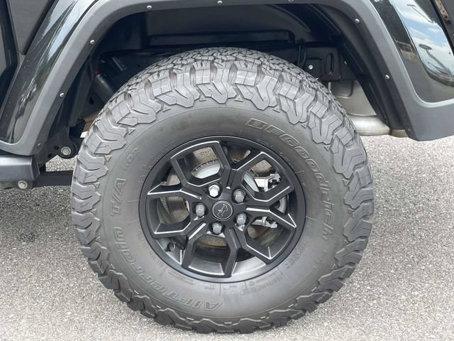Used 2024 Jeep Gladiator Sport AWD/4WD image 24