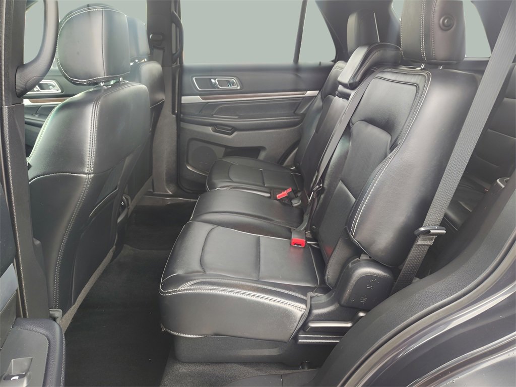Certified 2017 Ford Explorer Limited image 28