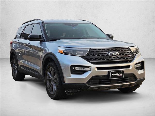 Certified 2023 Ford Explorer XLT w/ Equipment Group 202A RWD image 3