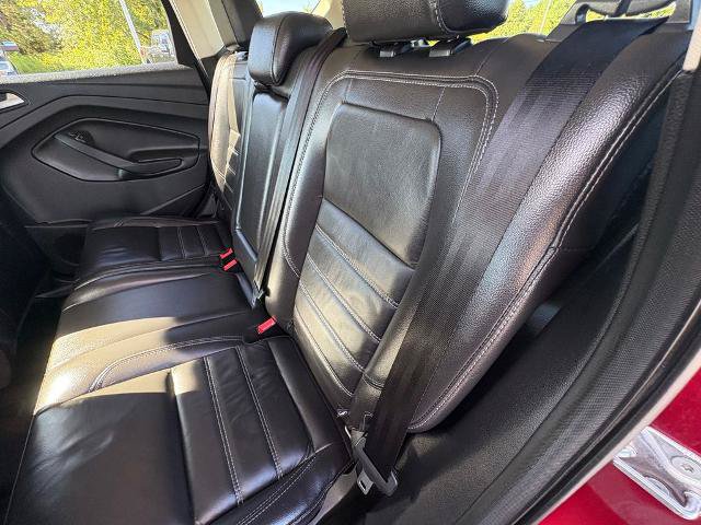 Certified 2018 Ford Escape Titanium w/ Ford Safe & Smart Package AWD/4WD image 22