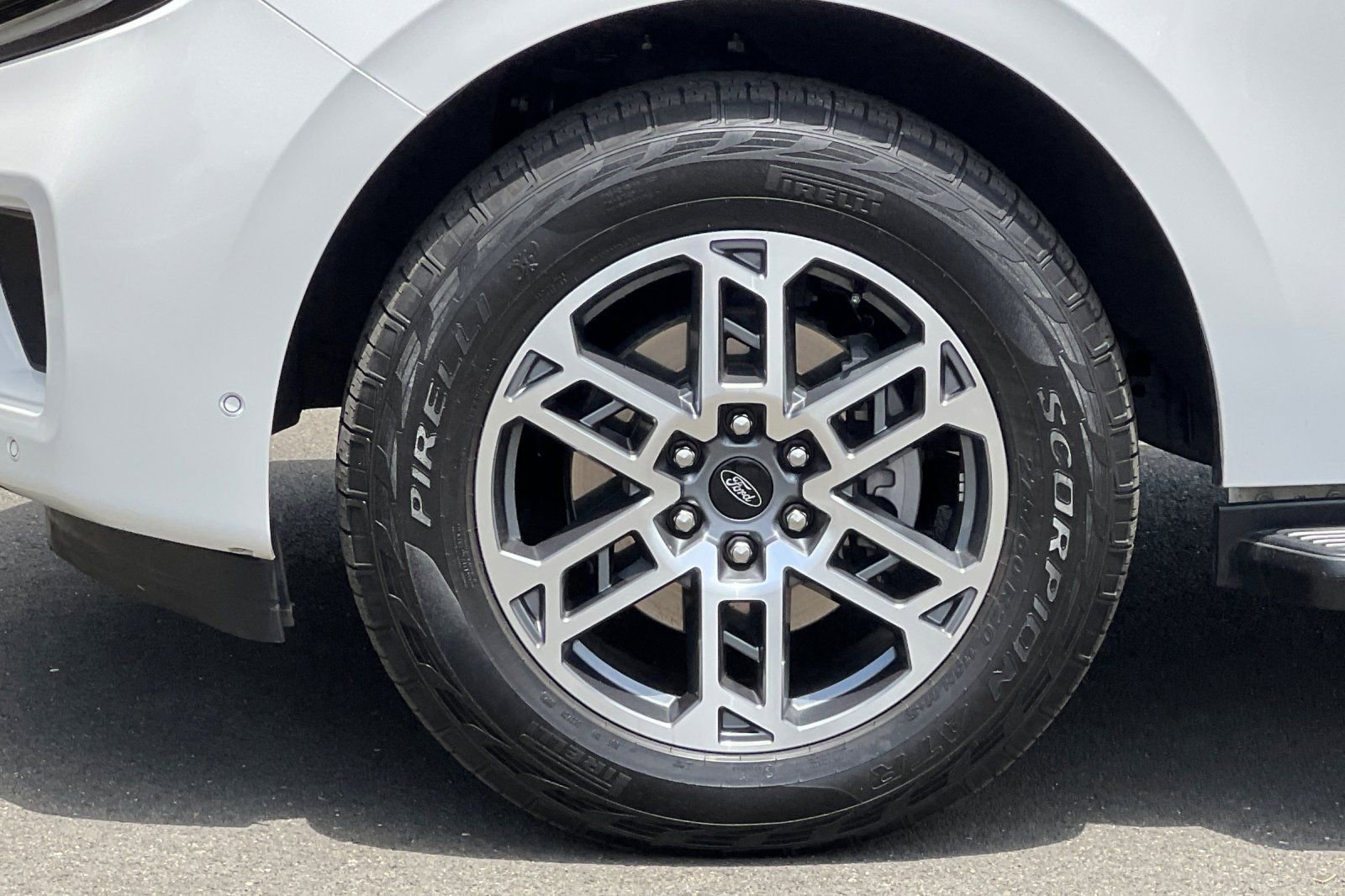 Certified 2025 Ford Expedition Max Active AWD/4WD image 27