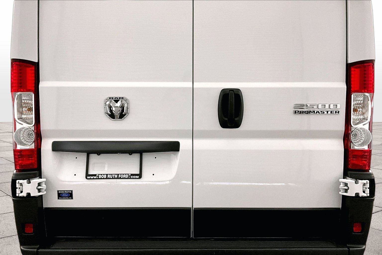 Used 2023 RAM ProMaster 2500 w/ Convenience Group image 4