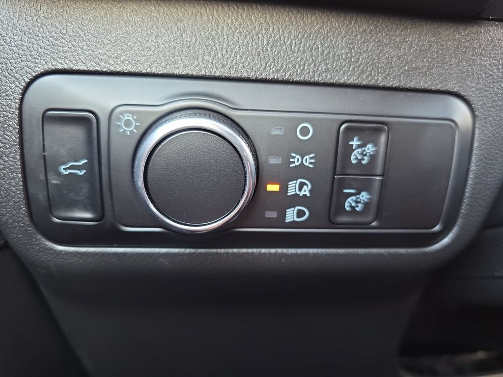 Certified 2023 Ford Escape ST-Line w/ Tech Pack #1 FWD image 21