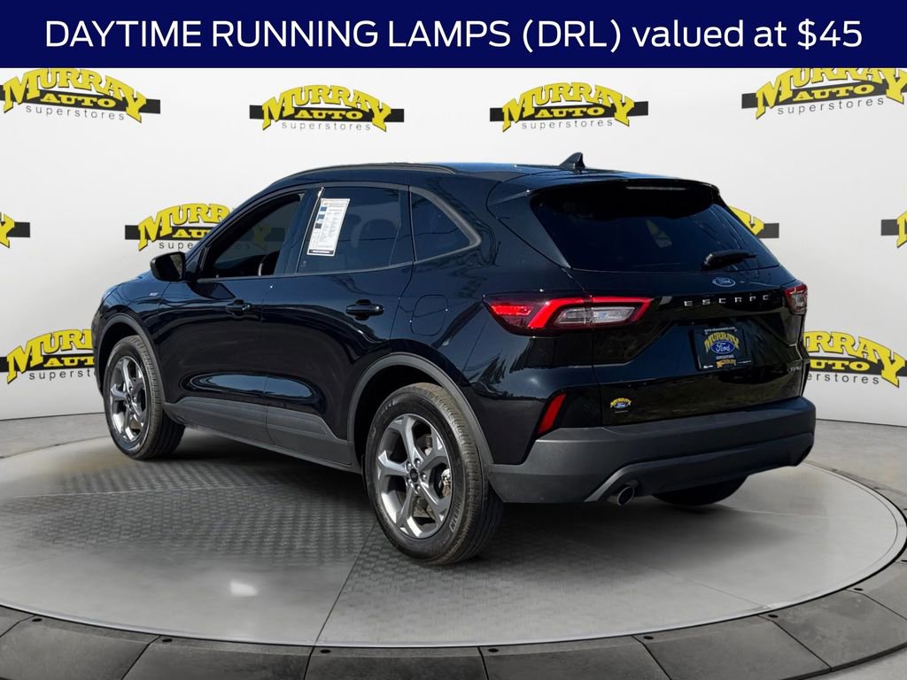 Certified 2025 Ford Escape ST-Line AWD/4WD image 4