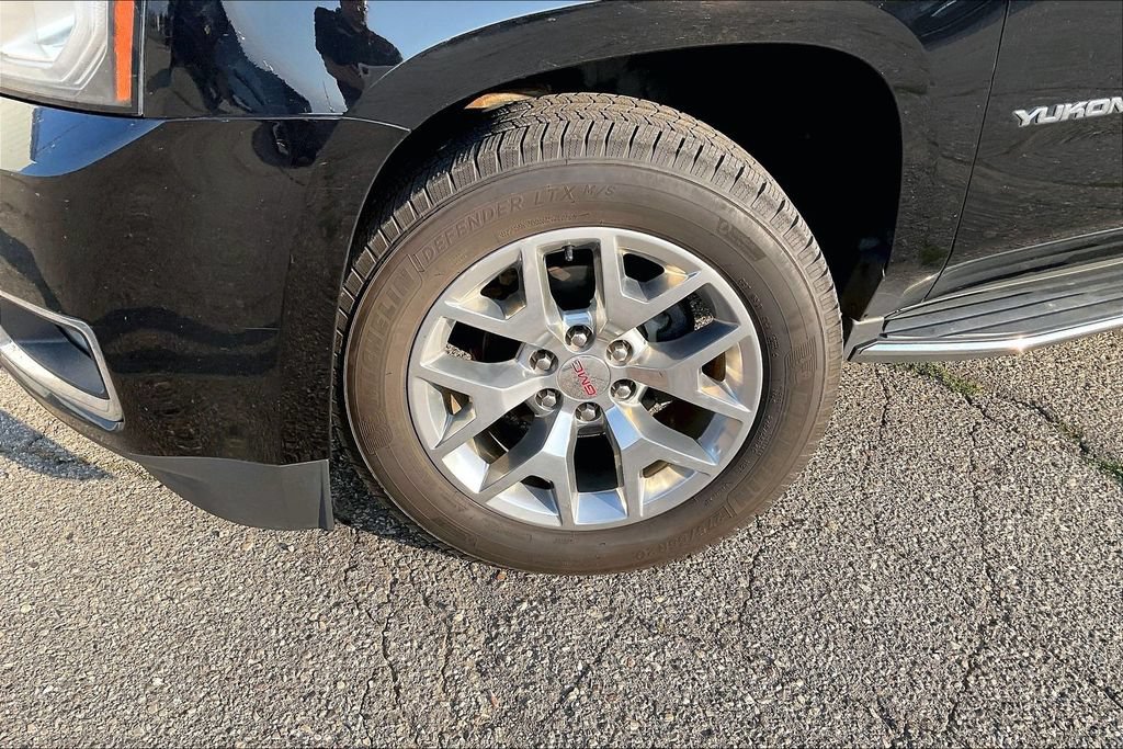 Used 2018 GMC Yukon SLT AWD/4WD image 4