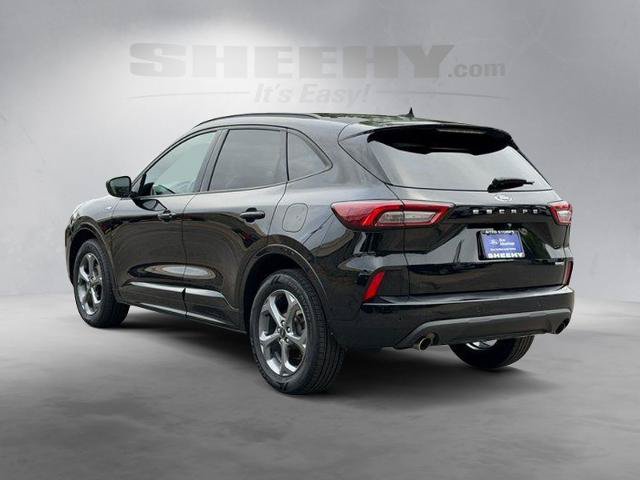 Certified 2023 Ford Escape ST-Line w/ Tech Pack #1 AWD/4WD image 13