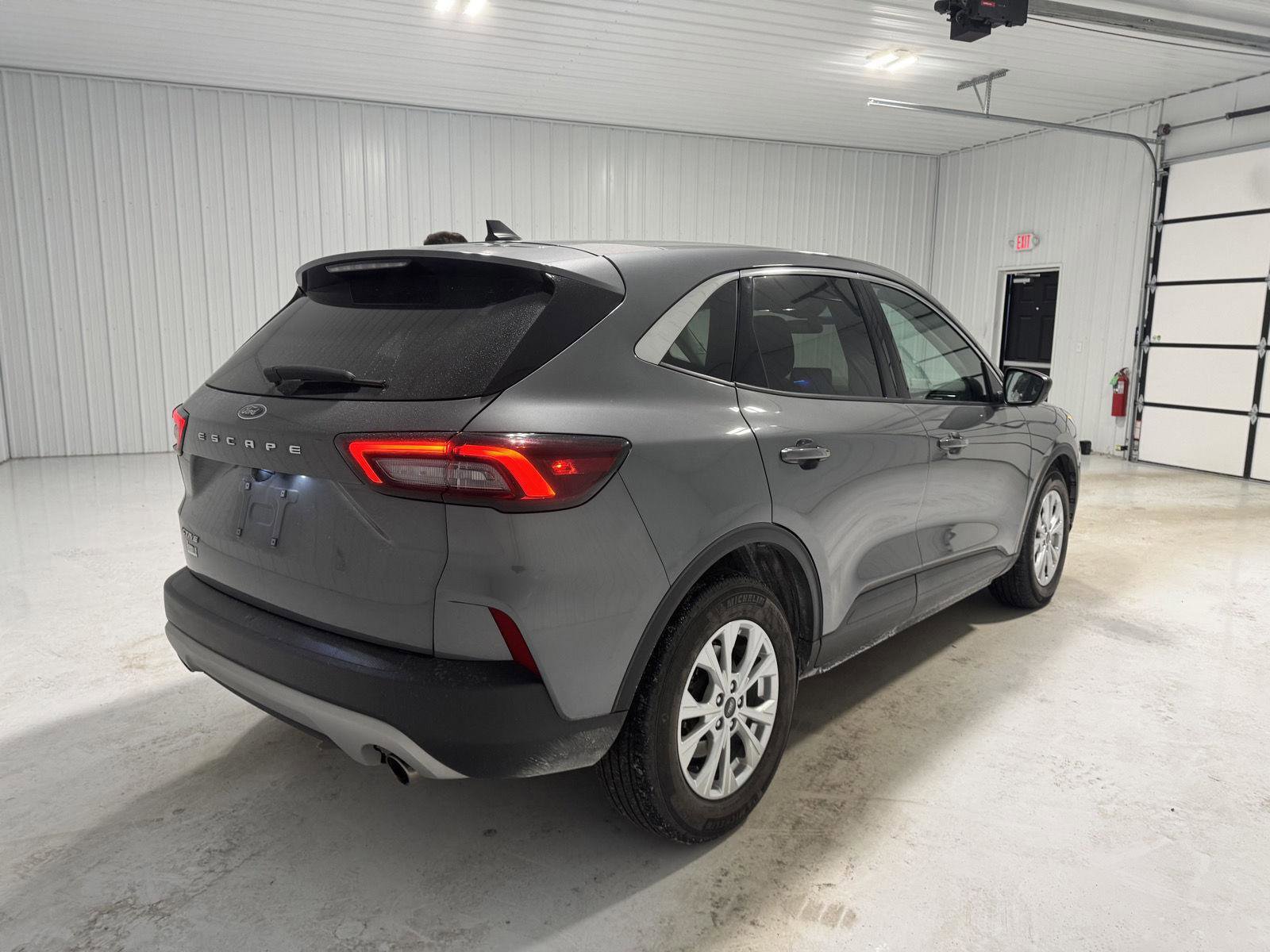 Certified 2023 Ford Escape Active w/ Cold Weather Package image 6