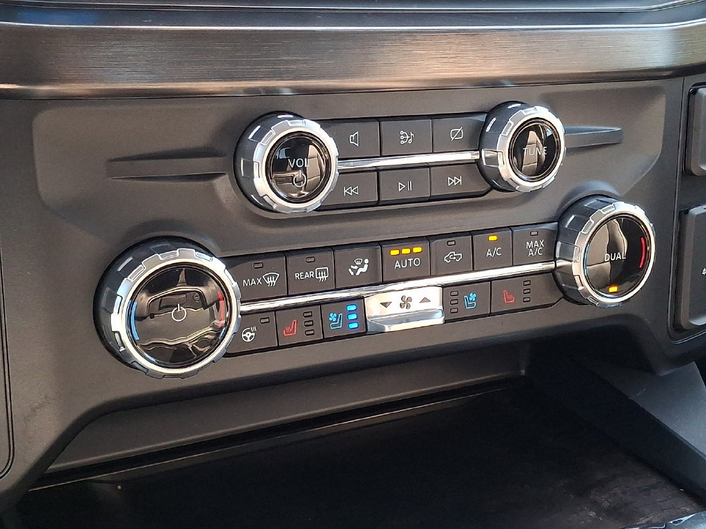 Certified 2024 Ford F250 Lariat AWD/4WD image 17