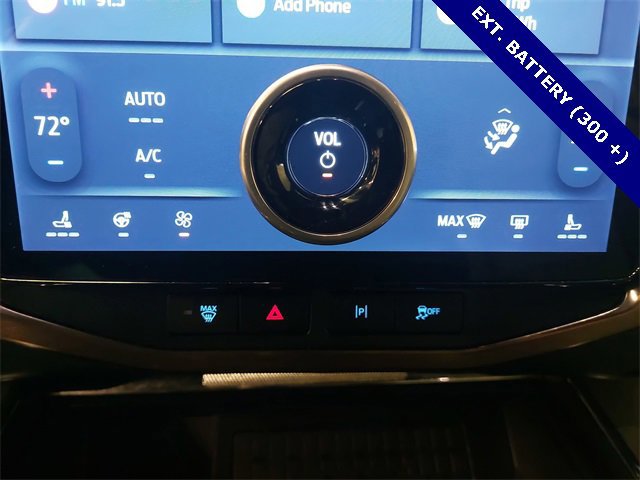 Certified 2025 Ford F150 Lightning Lariat w/ Max Trailer Tow Package image 25