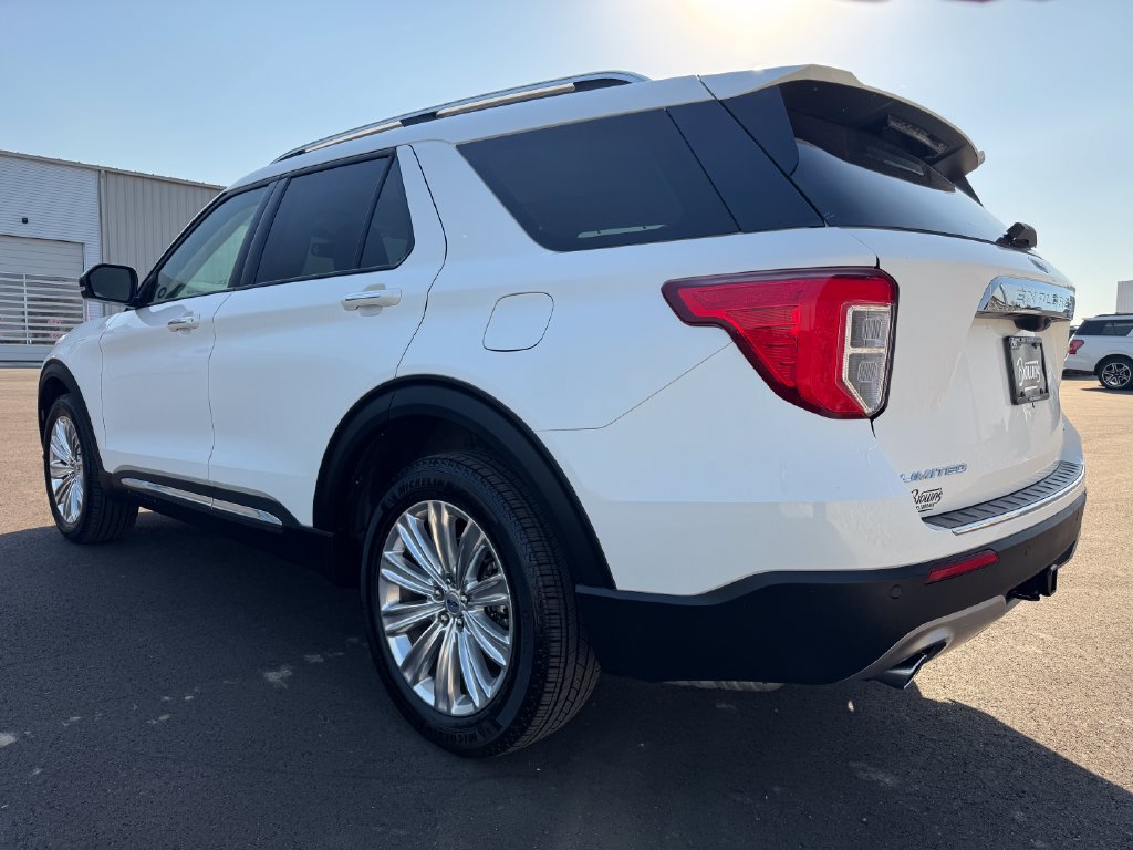Certified 2023 Ford Explorer Limited w/ Limited Technology Package AWD/4WD image 7