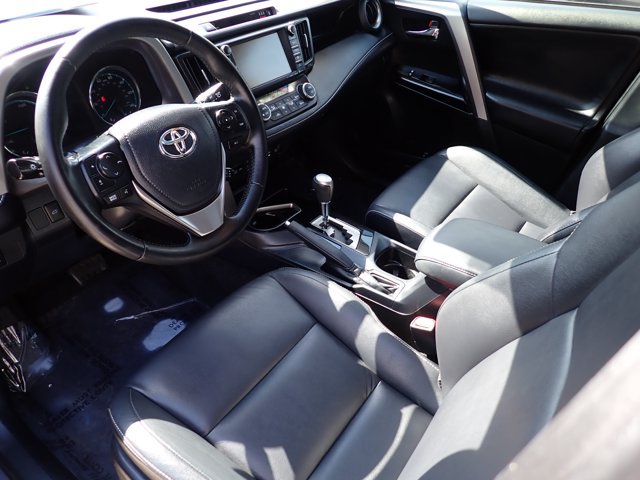 Used 2018 Toyota RAV4 Limited w/ Advanced Technology Package AWD/4WD image 11