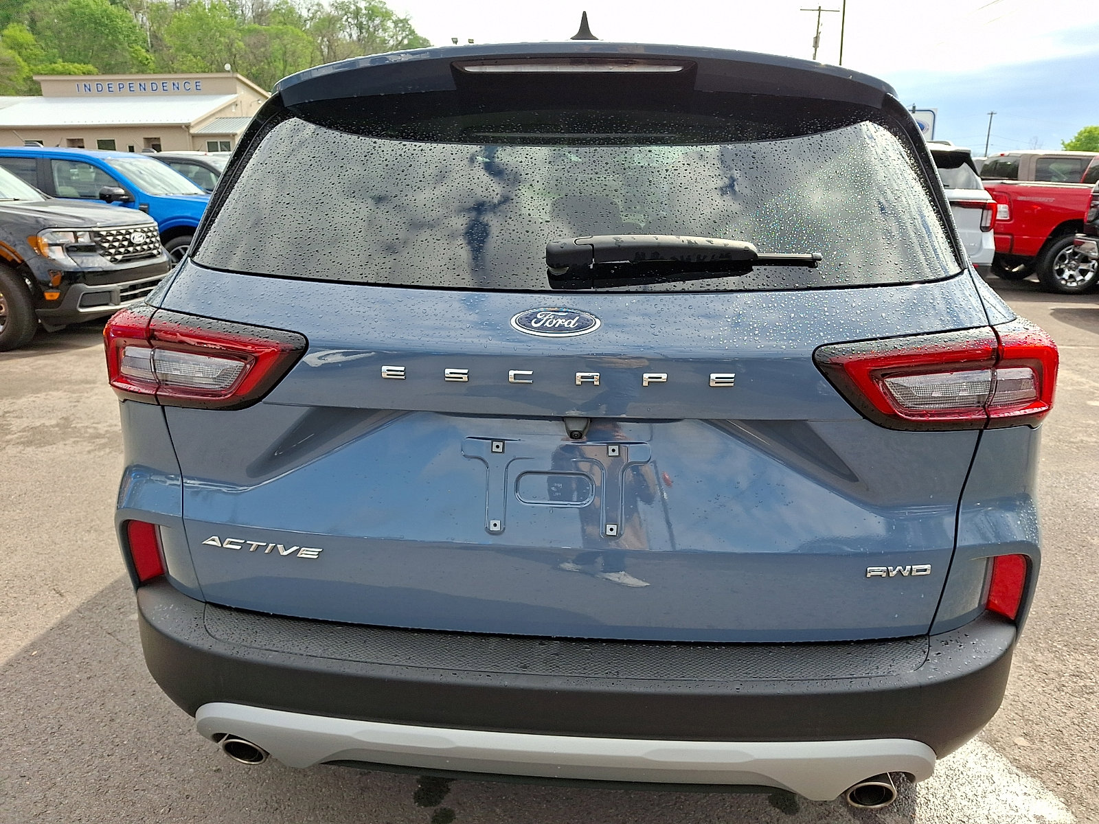 Certified 2023 Ford Escape Active AWD/4WD image 9