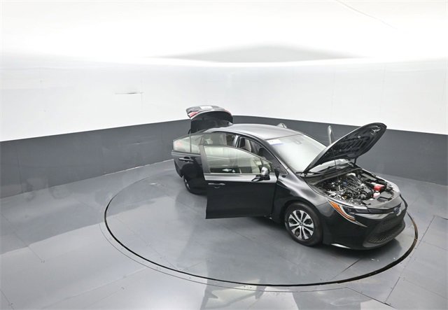 Used 2022 Toyota Corolla LE image 31