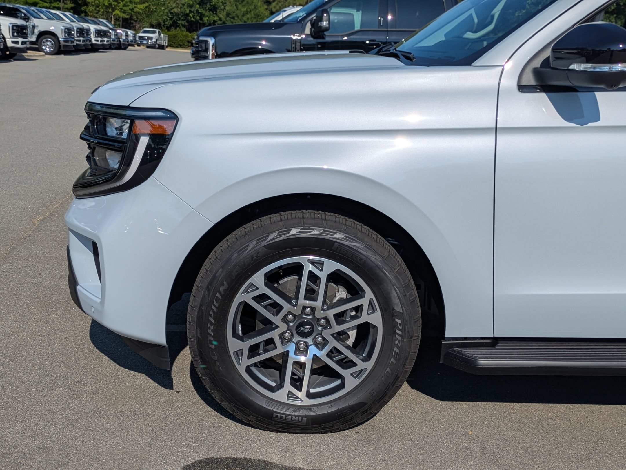 Certified 2026 Ford Expedition Active AWD/4WD image 11
