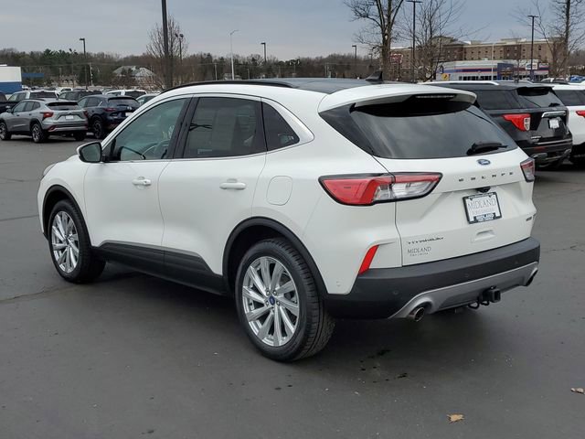 Certified 2021 Ford Escape Titanium w/ Titanium Elite Package AWD/4WD image 4