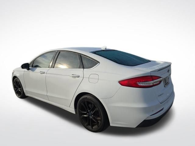Certified 2020 Ford Fusion SE w/ Equipment Group 151A image 2
