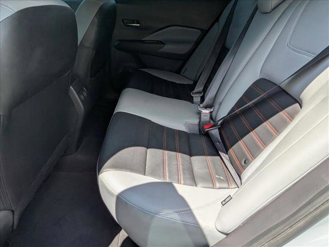 Used 2021 Nissan Kicks SR w/ SR Premium Package FWD image 17