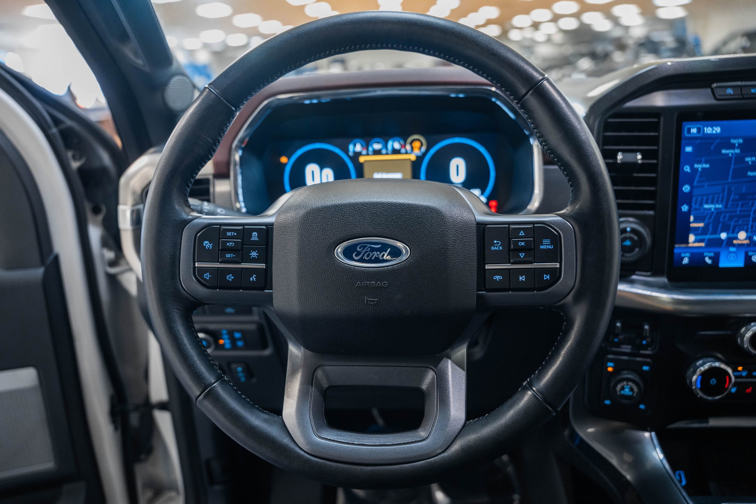 Certified 2023 Ford F150 Lariat w/ Equipment Group 502A High image 39