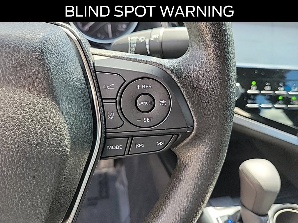 Used 2019 Toyota Camry LE w/ Convenience Package FWD image 20