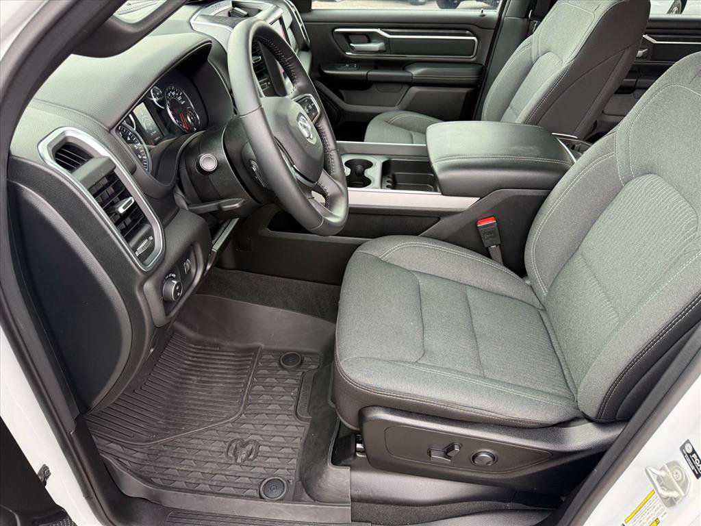 Used 2024 RAM 1500 Big Horn AWD/4WD image 6