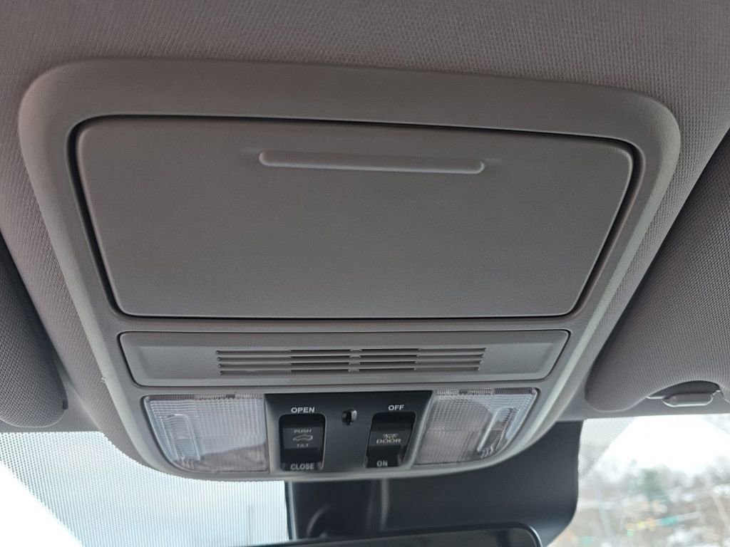 Used 2022 Honda Pilot EX-L image 39