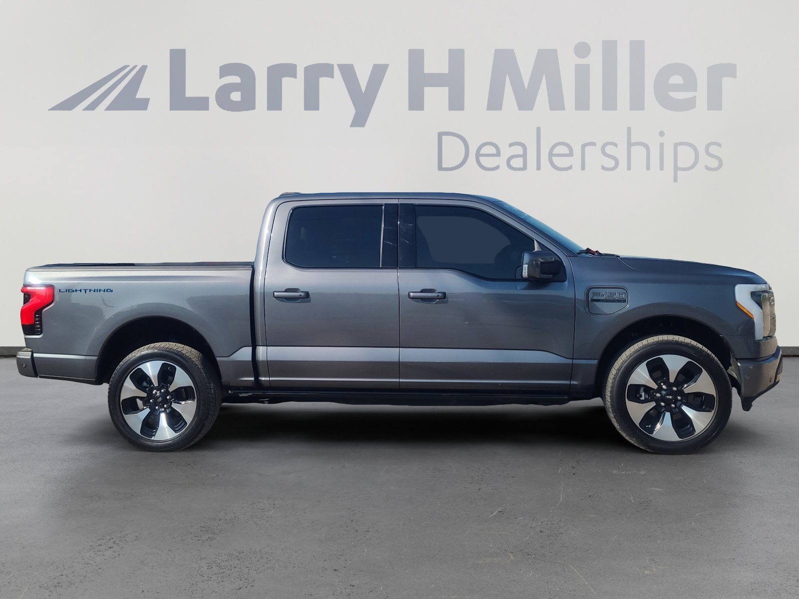 Certified 2023 Ford F150 Lightning Platinum AWD/4WD image 6