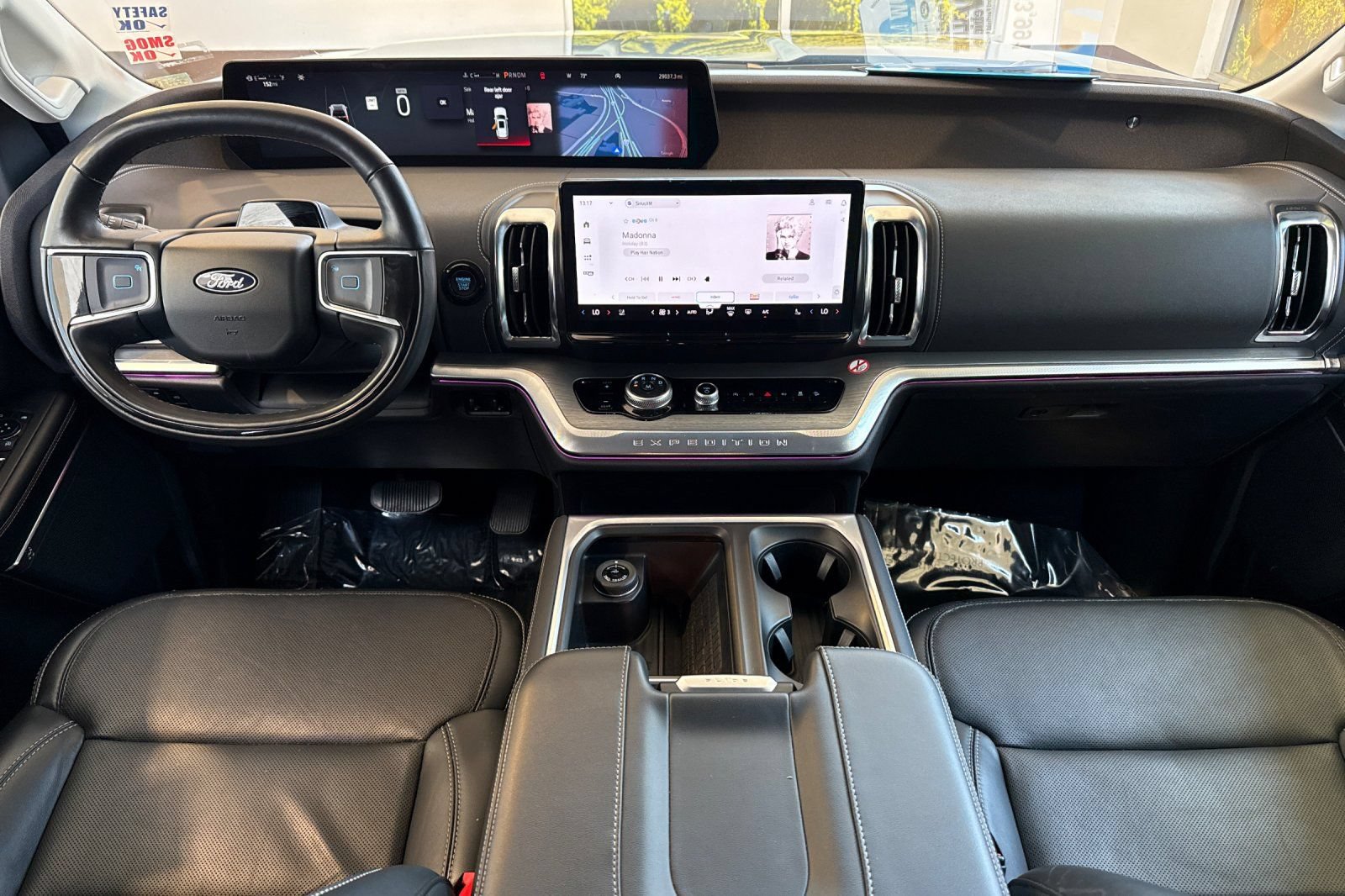 Certified 2025 Ford Expedition Max Platinum AWD/4WD image 3