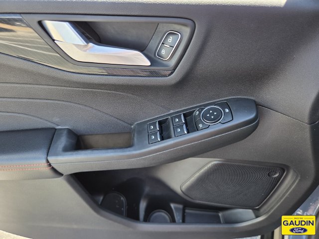 Certified 2023 Ford Escape ST-Line w/ Tech Pack #1 FWD image 18