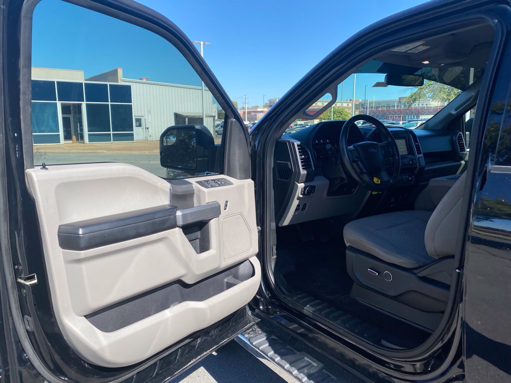 Certified 2018 Ford F150 XLT w/ Equipment Group 301A Mid AWD/4WD image 10