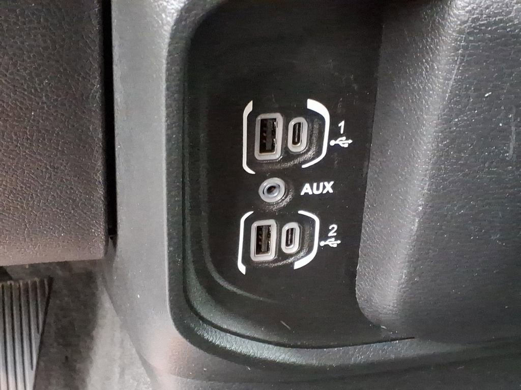 Used 2020 RAM 1500 Big Horn AWD/4WD image 23