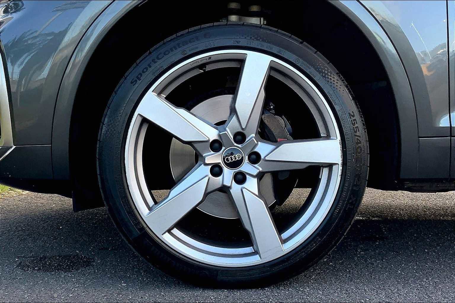 Used 2022 Audi SQ5 Premium image 10