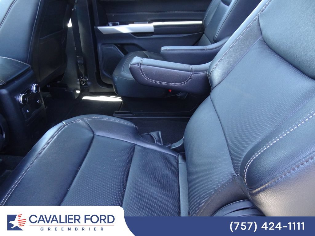 Certified 2023 Ford Explorer Limited w/ Equipment Group 301A AWD/4WD image 19