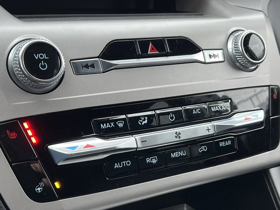 Certified 2023 Ford Explorer XLT w/ Equipment Group 202A image 30