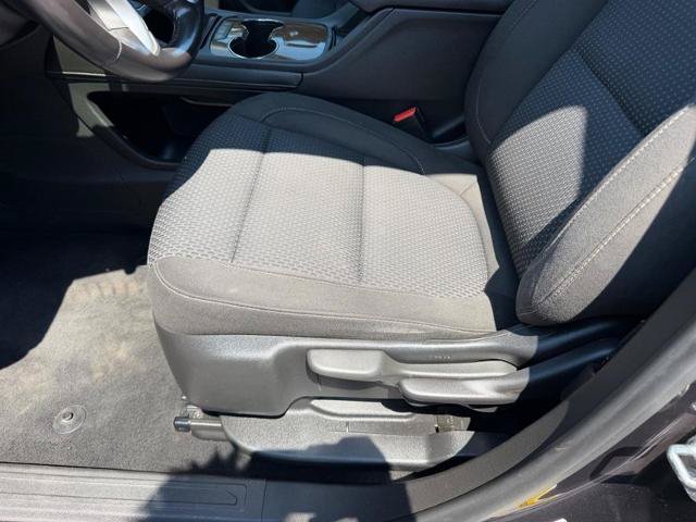 Used 2020 GMC Acadia SLE FWD image 20
