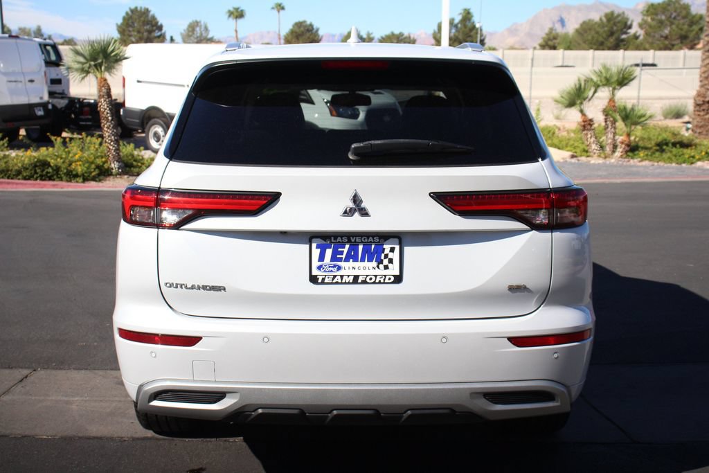 Used 2022 Mitsubishi Outlander SEL AWD/4WD image 7