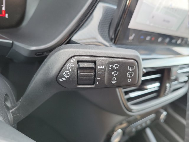 Certified 2024 Ford Escape ST-Line w/ Tech Pack #1 AWD/4WD image 20