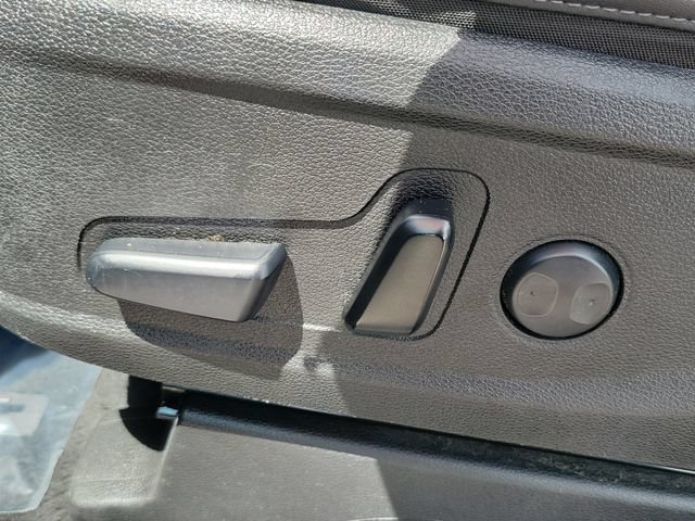 Used 2023 Kia Telluride S w/ S Sunroof Package FWD image 20