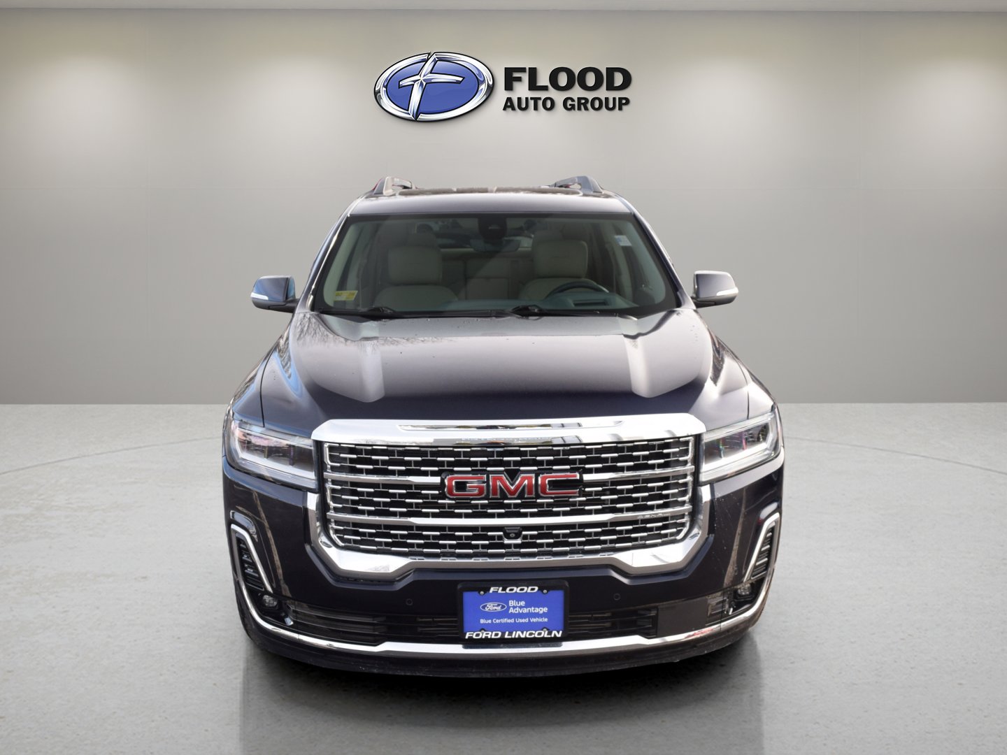 Used 2021 GMC Acadia Denali w/ Denali Ultimate Package image 2