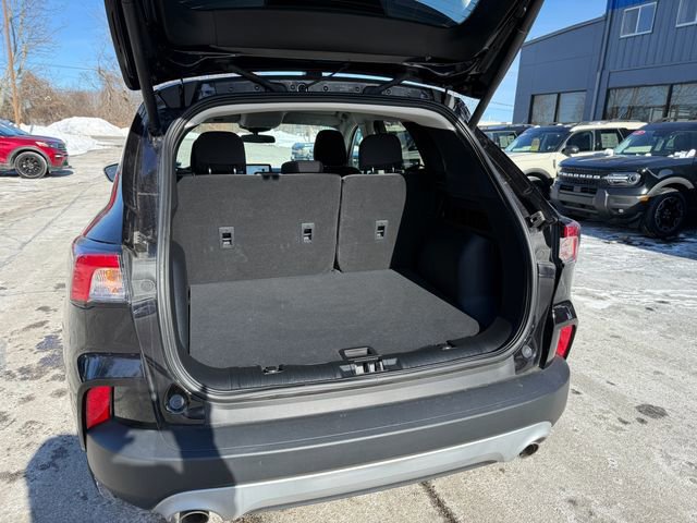 Certified 2022 Ford Escape SE w/ Convenience Package image 16