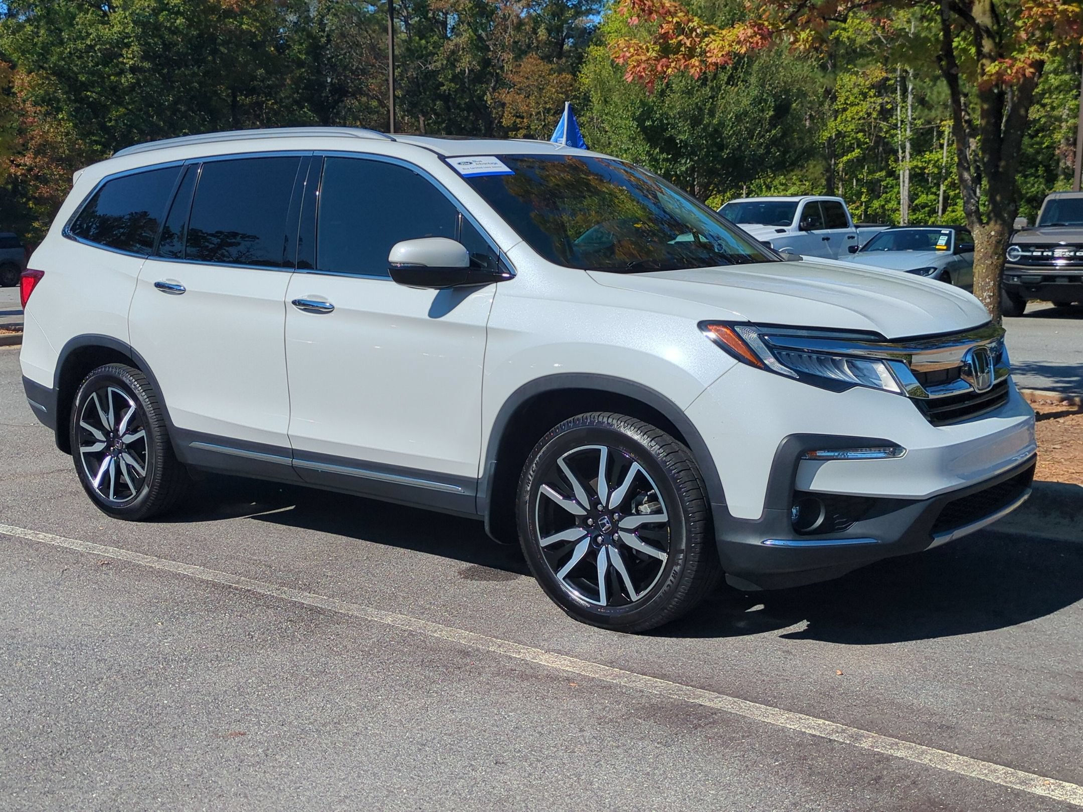 Used 2022 Honda Pilot Elite image 2