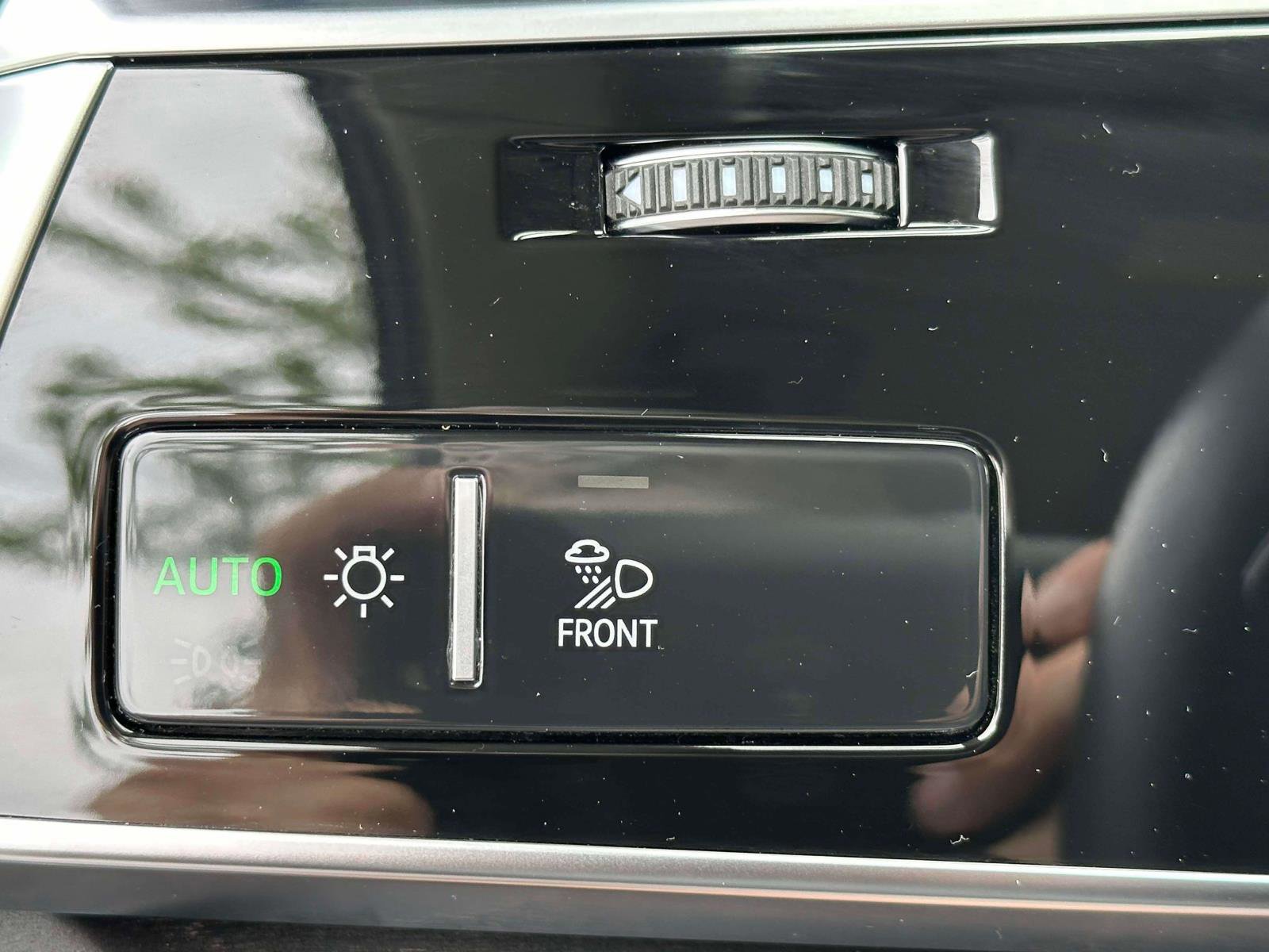 Used 2023 Audi Q8 Prestige w/ Prestige Package image 20