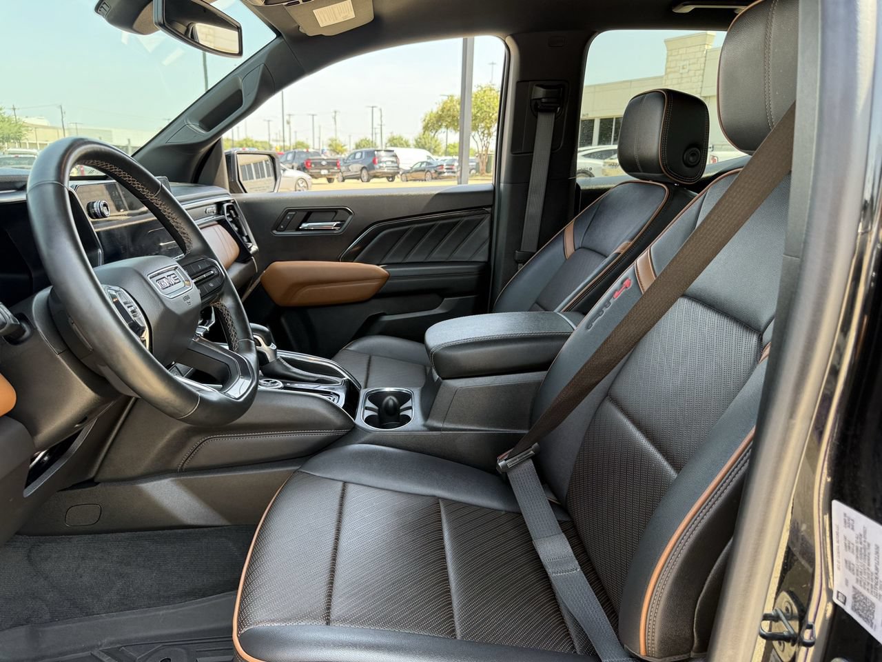 Used 2023 GMC Canyon AT4 w/ AT4 Premium Package AWD/4WD image 24